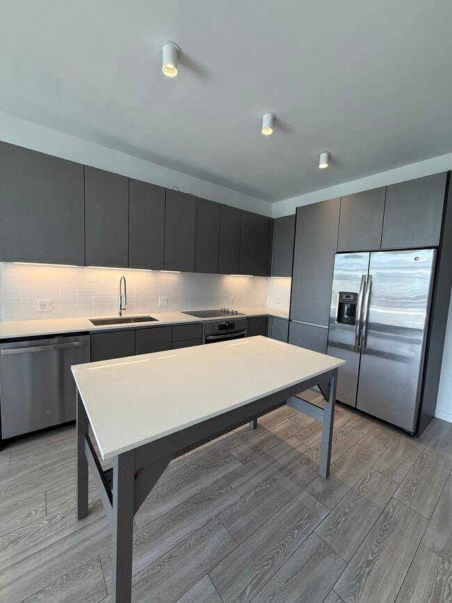 Foto del edificio - 190 NW 27th St