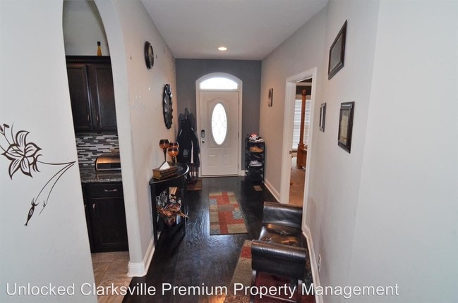Building Photo - 4 br, 3.5 bath House - 3380 Wiser Dr
