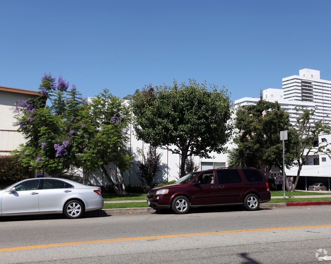 Foto del edificio - 1303 Federal Ave