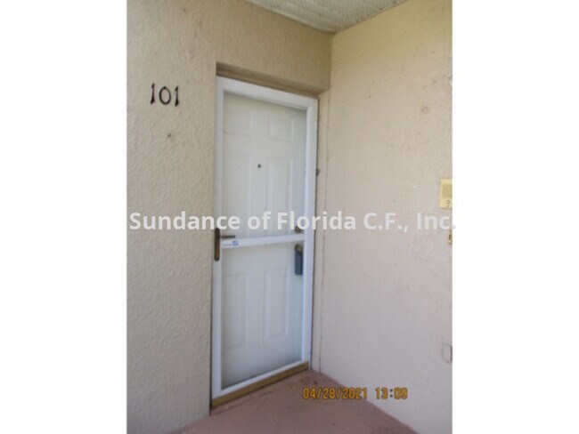 Building Photo - Osceola County