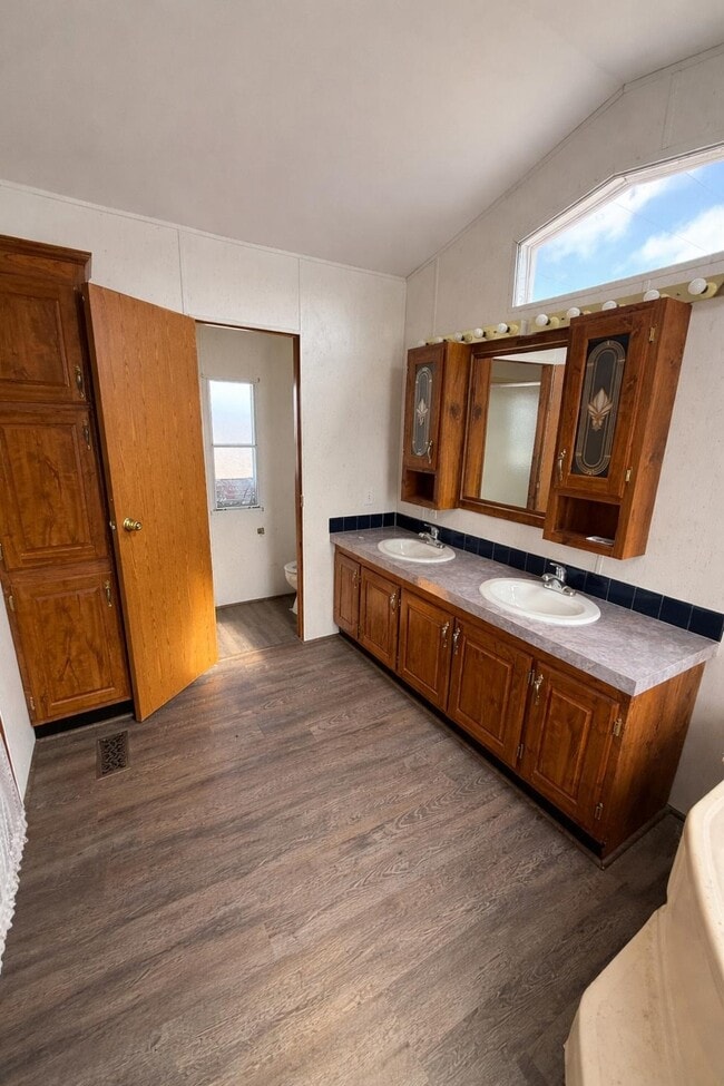 Building Photo - 5501 9th St