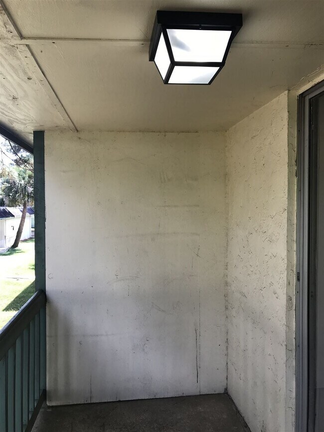 Foto del edificio - 2325 W Pensacola St