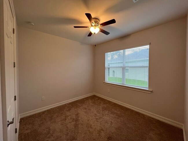 Building Photo - 3 br, 2 bath House - 3141 Amadora Cir