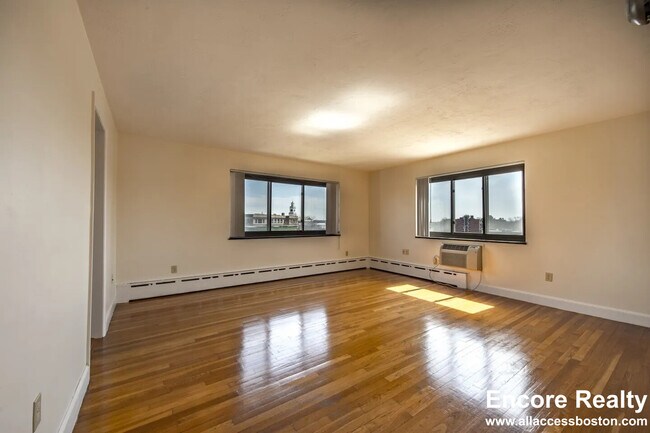 Building Photo - 898 Massachusetts Ave