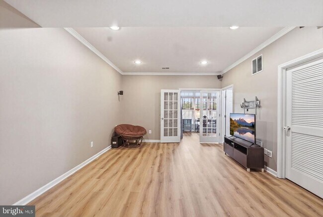 Foto del edificio - 15058 Danehurst Cir