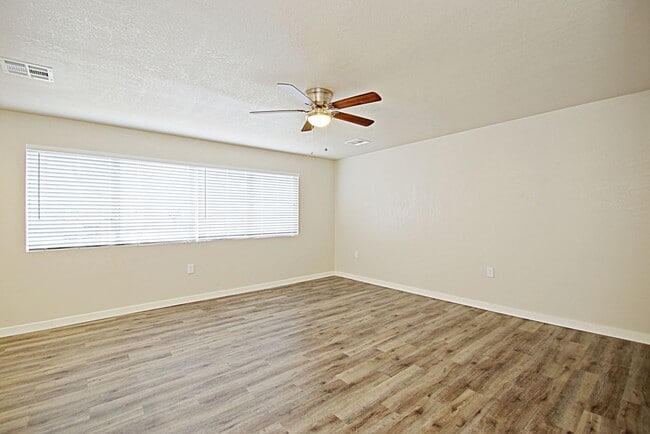 Interior Photo - Palm Desert Apartments
