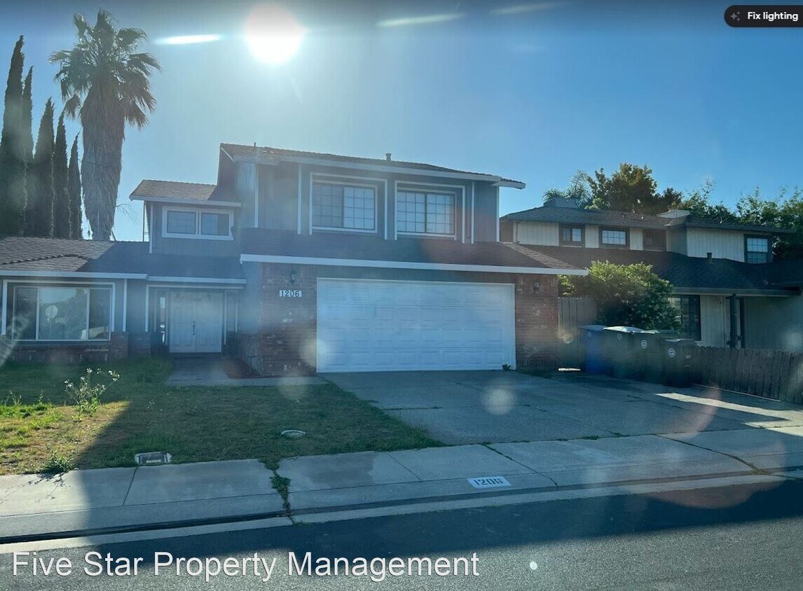 4 br, 3 bath House 1206 Stonum Ln House Rental in Manteca, CA
