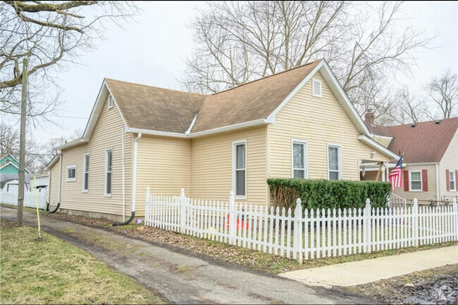 Building Photo - 349 Kentucky St