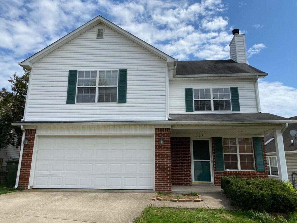 Foto principal - 304 Silver Creek Way