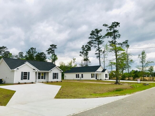 Building Photo - 6781 SC-66