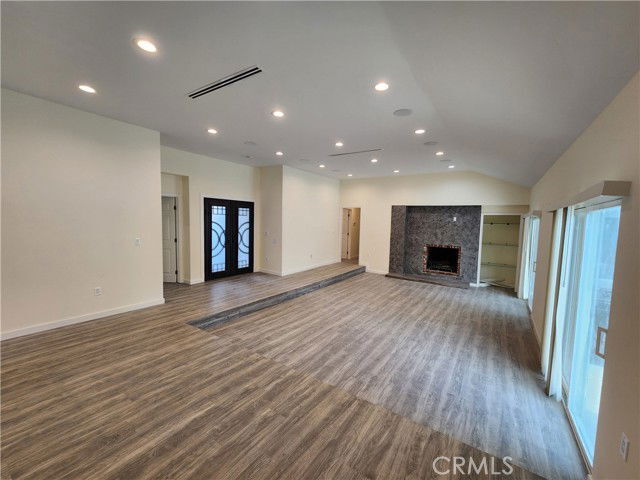 Foto del edificio - 9462 Givens Pl