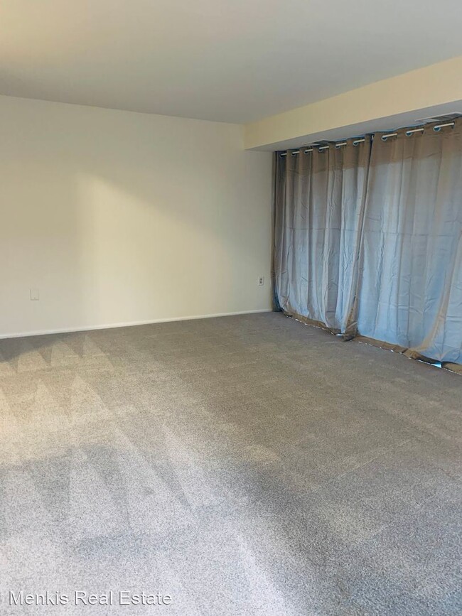 Foto del edificio - 14412 Parkvale Rd