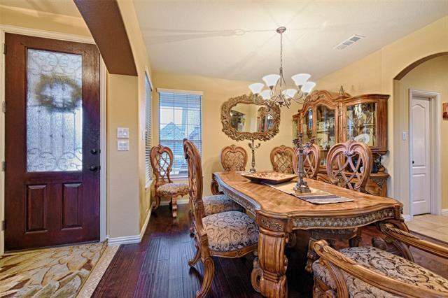 Building Photo - 1640 Bradford Grove Trail