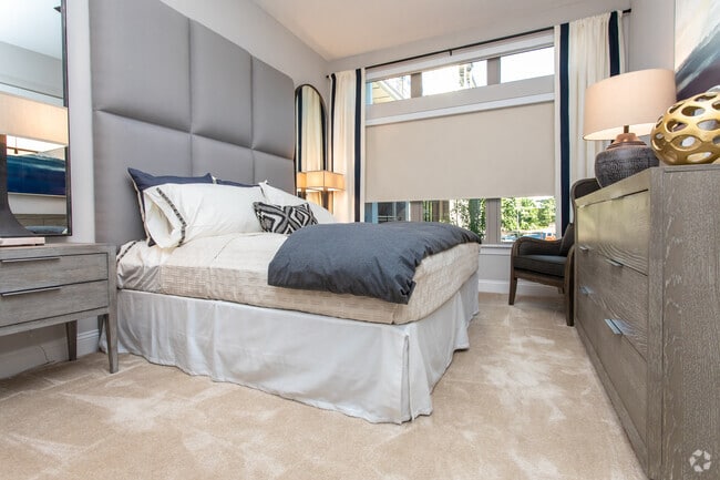 1BR, 1BA - 738SF - Gables Vinings Village