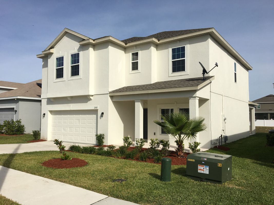 Foto principal - 2510 Sanderling St