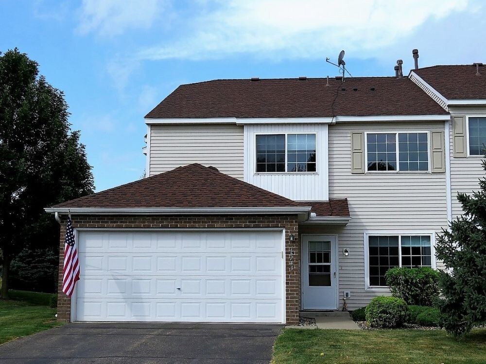 Foto principal - Great 2 bedroom plus loft in Apple Valley
