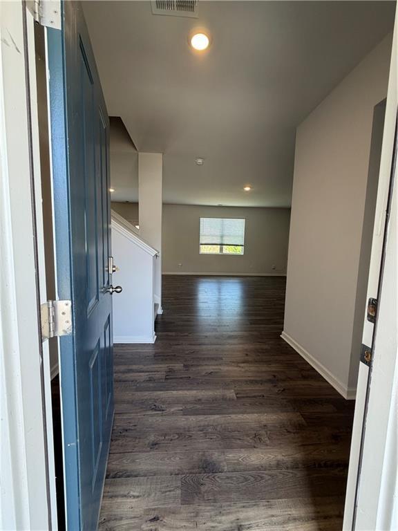 Building Photo - 311 Deer Run Dr