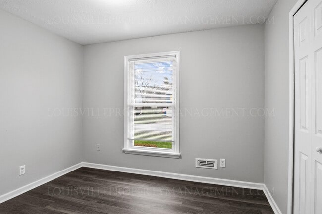 Building Photo - 9410 Michael Edward Dr