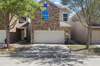 Building Photo - 17114 Amarose Dr