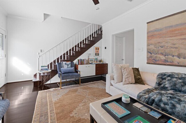 Foto del edificio - 1307 Kinney Ave