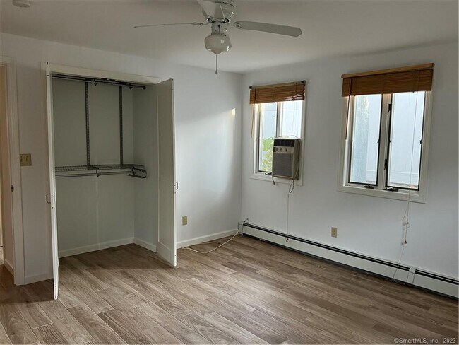 Building Photo - 47 Iroquois Rd
