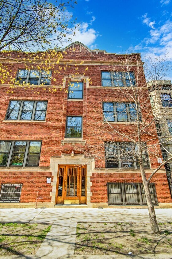 Foto principal - 3706 N Wayne Ave