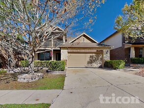 Building Photo - 584 Saddlehorn Way