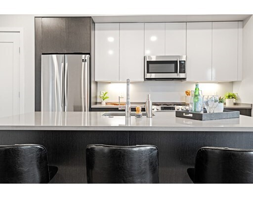 Building Photo - 420 Harvard St