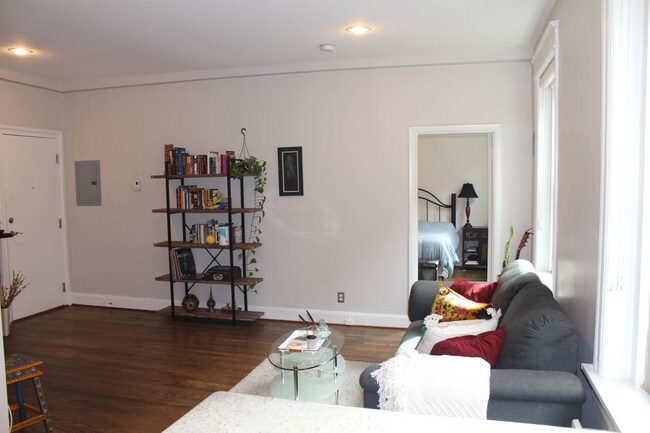 Sala de estar - 2010 Kalorama Rd NW