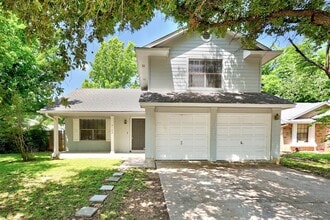 Building Photo - 2102 Bluebonnet Dr