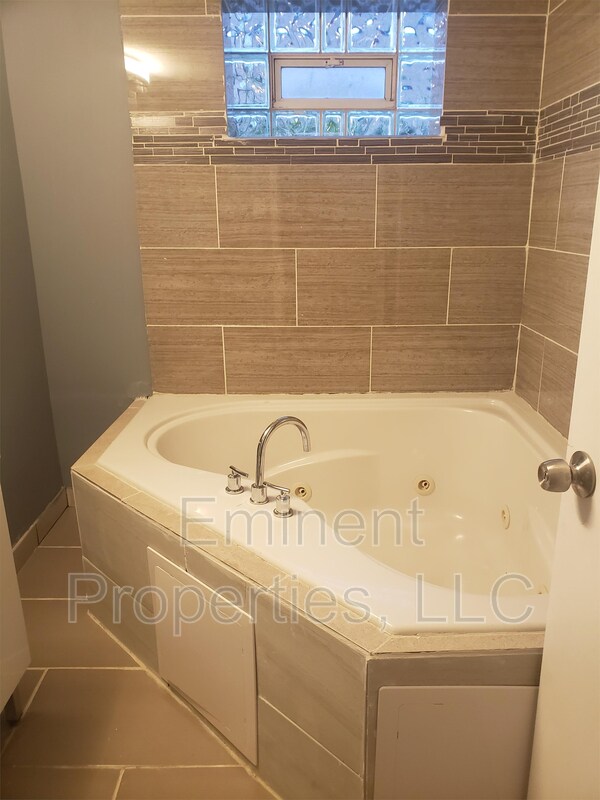 Foto del edificio - 10016 S Morgan St