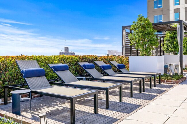 Foto del edificio - 605 N 12th St