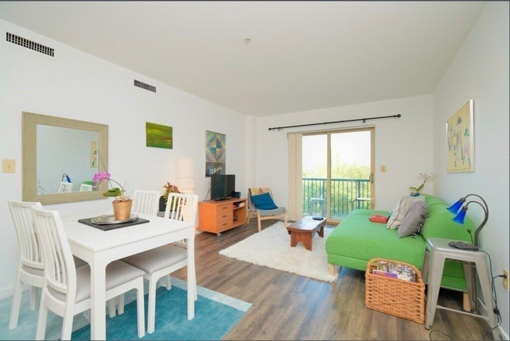 175 Cottage St Unit 402, Chelsea, MA 02150 Condo for Rent in Chelsea, MA