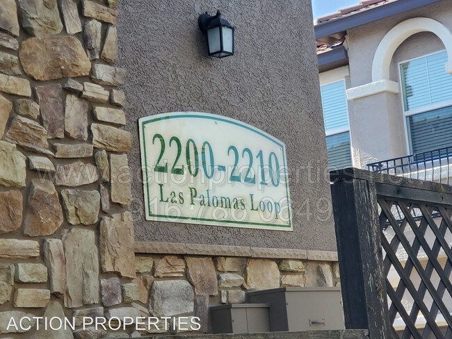 Foto del edificio - 2 br, 2.5 bath House - 2206 Las Palomas Loop