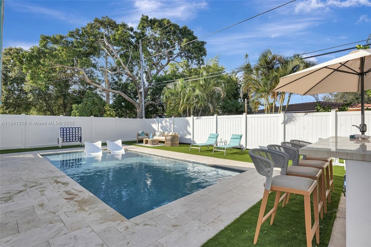 Foto principal - 1319 SW 30th St