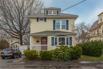Building Photo - 68 Pond St