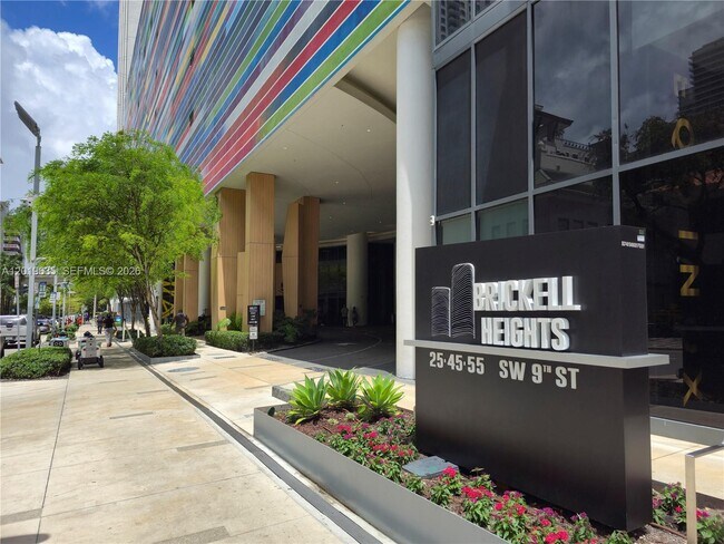 Foto del edificio - 55 SW 9th St