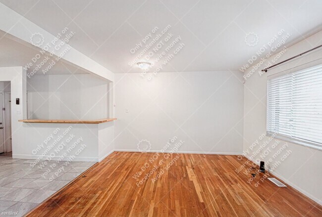 Building Photo - 3 br, 2 bath House - 5647 Norcross Rd