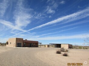 Building Photo - 10870 Lucca Rd SW