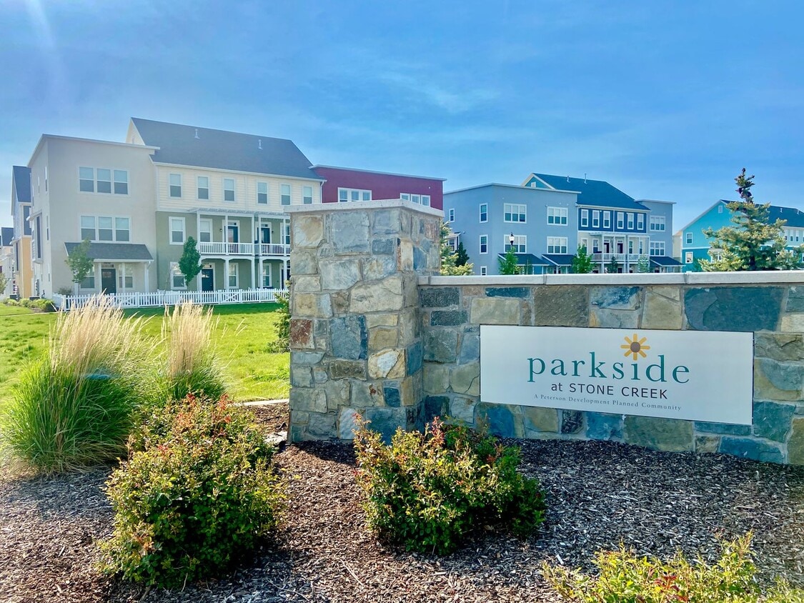 Primary Photo - Beautiful Townhome at Parkside Stone Creek!