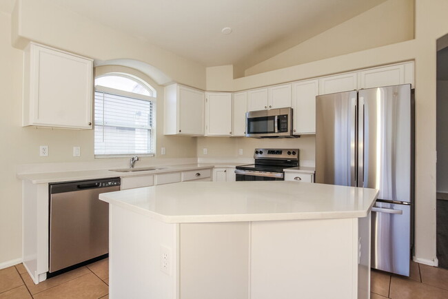 Building Photo - 2655 S 156th Ave