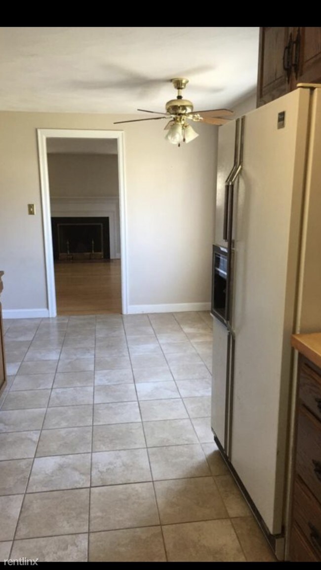 Foto del edificio - 125 Elmfield St