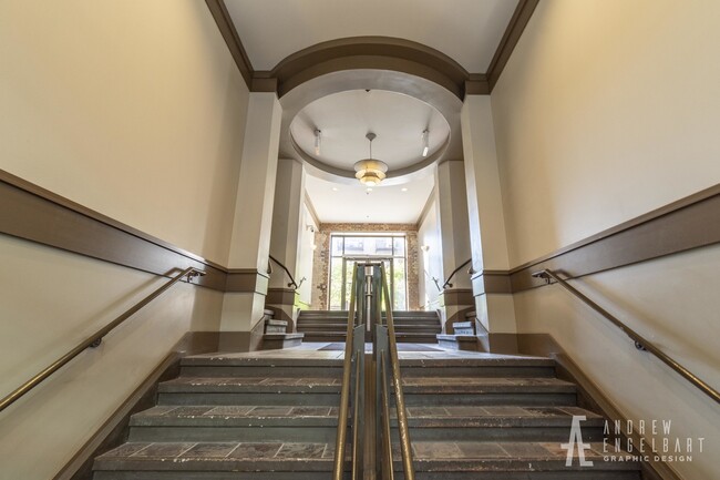 Foto del edificio - 420 S Clinton St