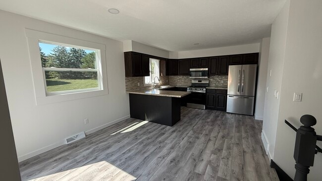 Foto del edificio - 2057 Eastcastle Dr SE