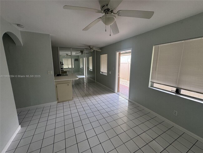 Foto del edificio - 1578 NE 33rd St