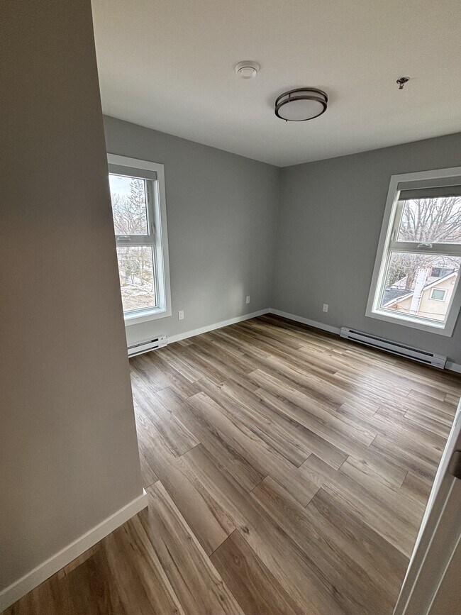 Photo du bâtiment - 475 St Anne's Rd