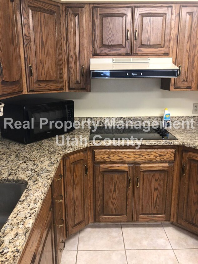 Foto principal - Half Off First Months Rent! Spacious Lehi ...