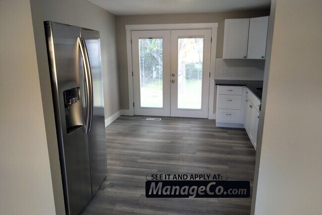 Foto del edificio - 460 Orchard Ave