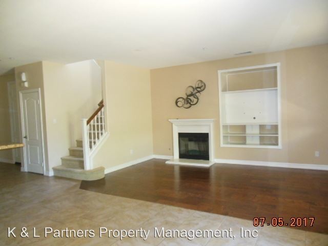 Building Photo - 10527 Hollingsworth Way