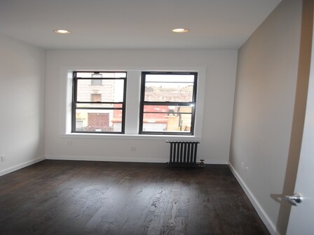 Foto principal - 1443 Flatbush Ave